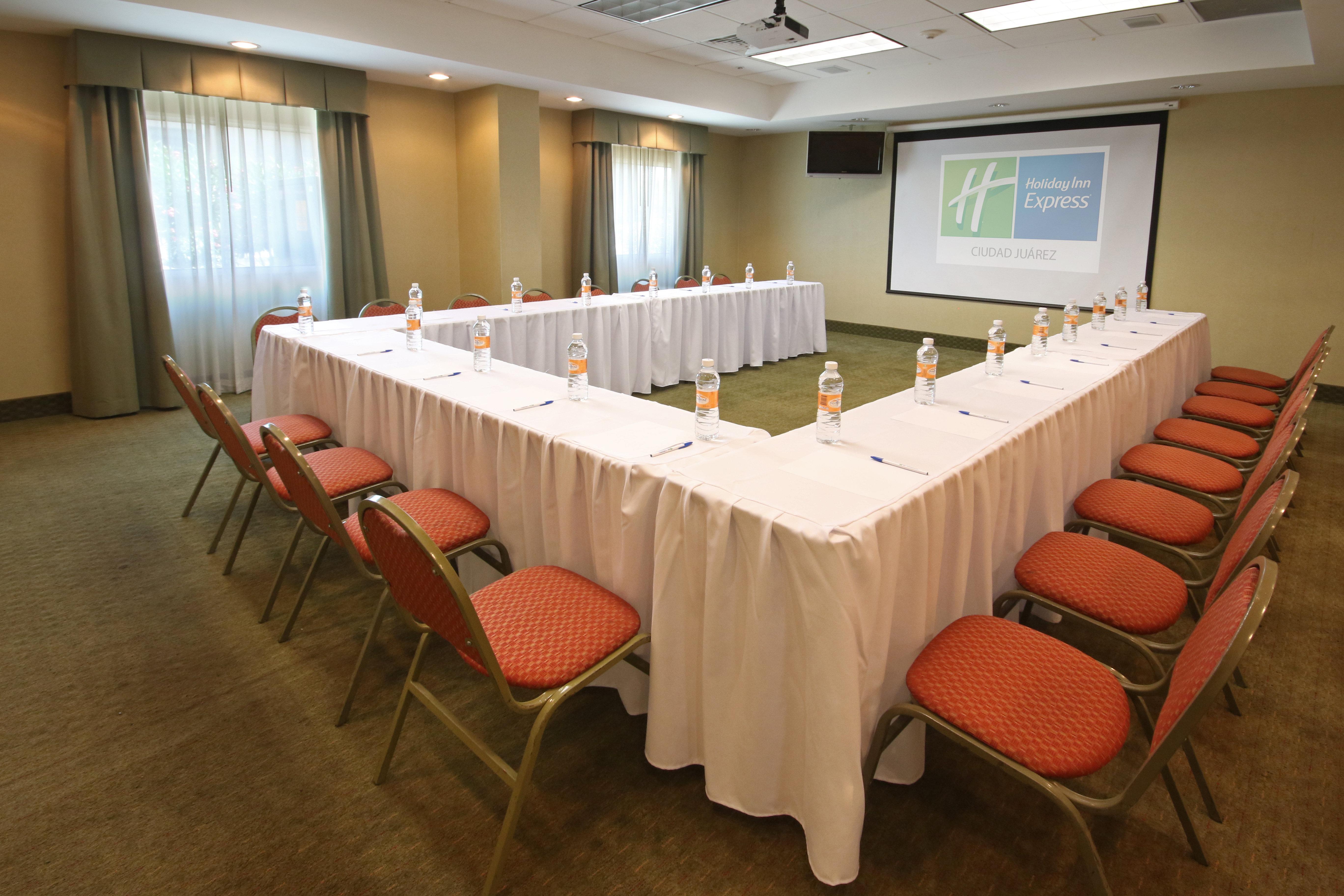 Holiday Inn Express Hotel & Suites Cd. Juarez - Las Misiones By Ihg Exterior foto