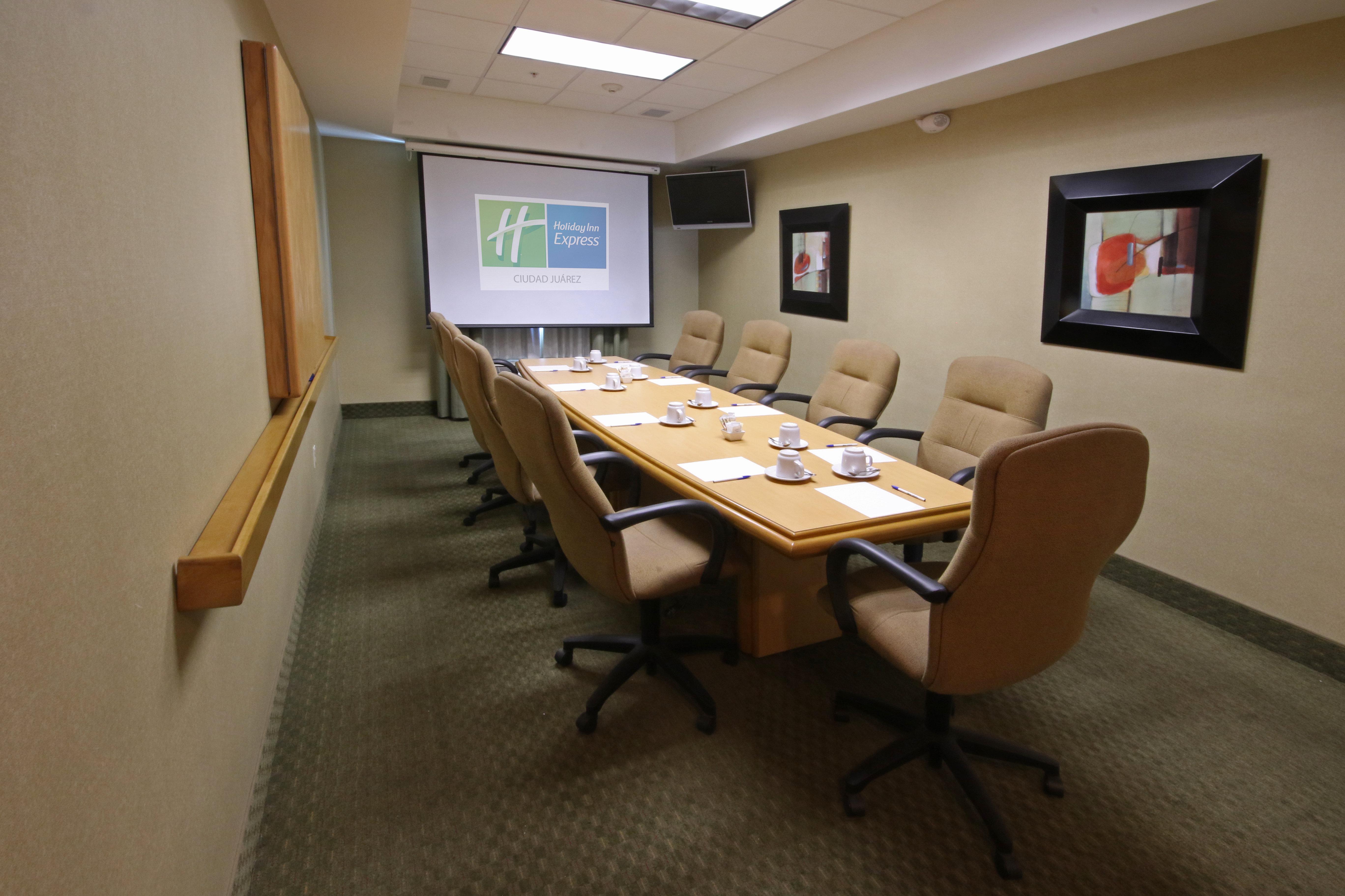 Holiday Inn Express Hotel & Suites Cd. Juarez - Las Misiones By Ihg Exterior foto
