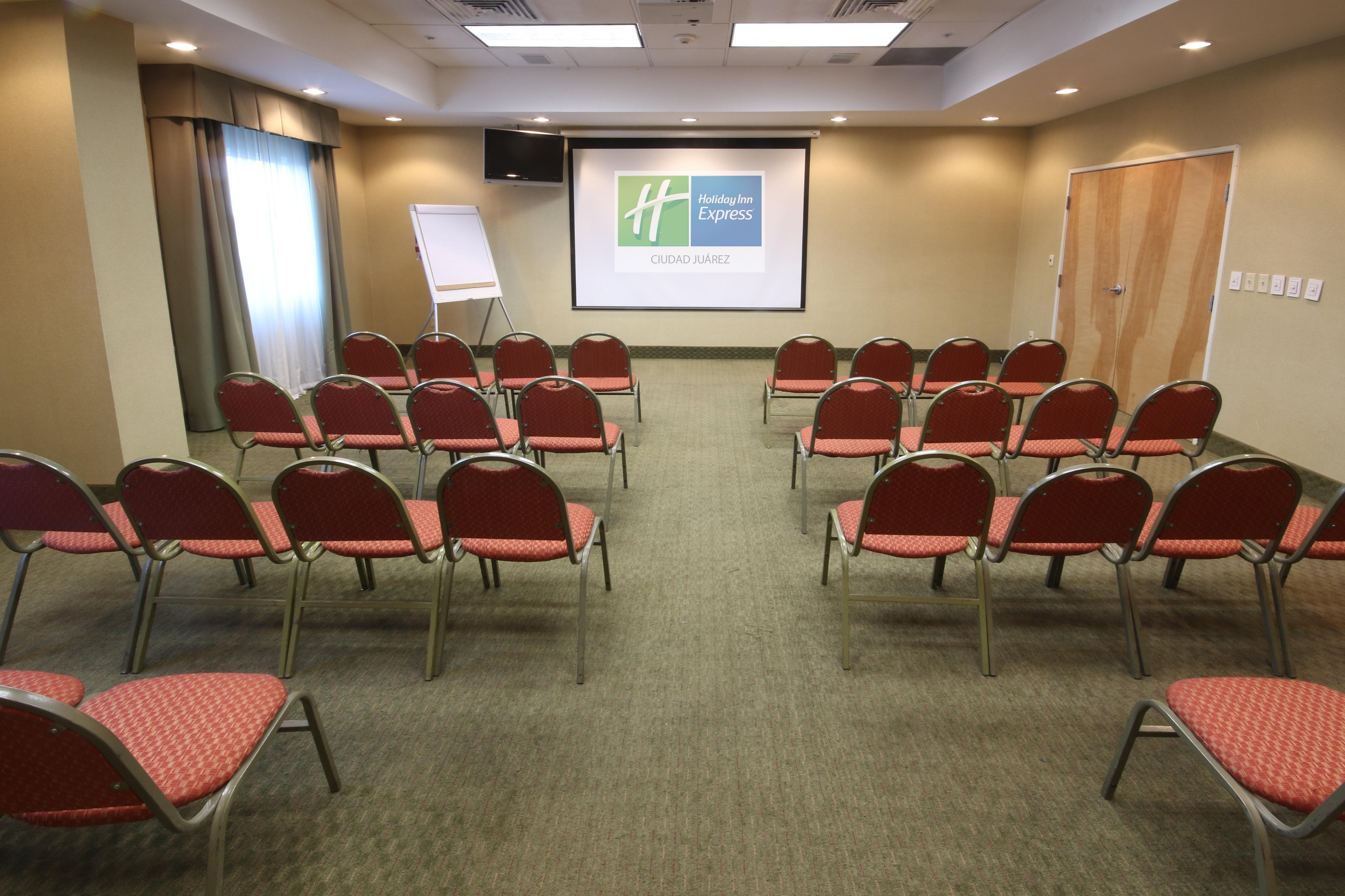 Holiday Inn Express Hotel & Suites Cd. Juarez - Las Misiones By Ihg Exterior foto