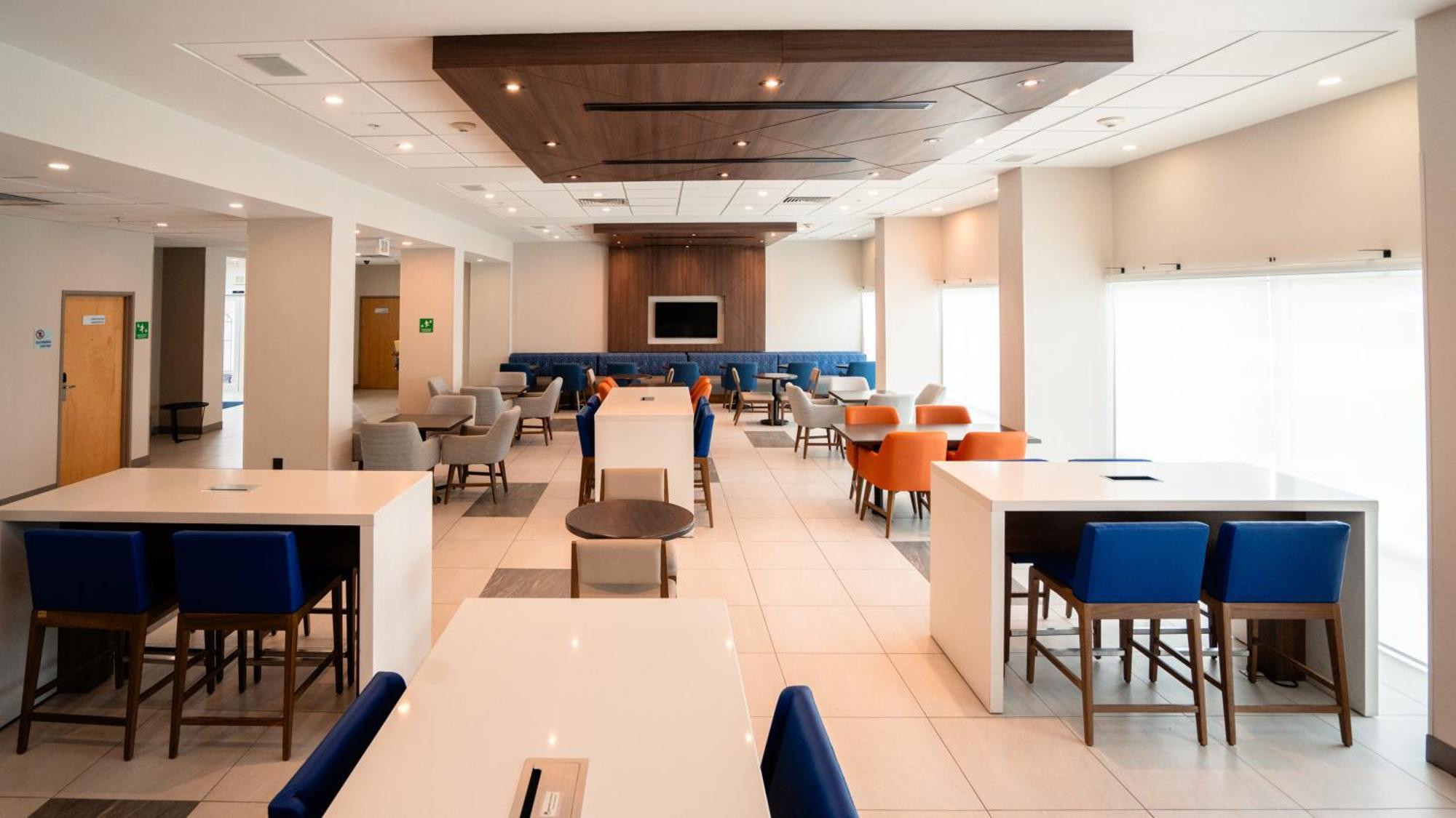 Holiday Inn Express Hotel & Suites Cd. Juarez - Las Misiones By Ihg Exterior foto