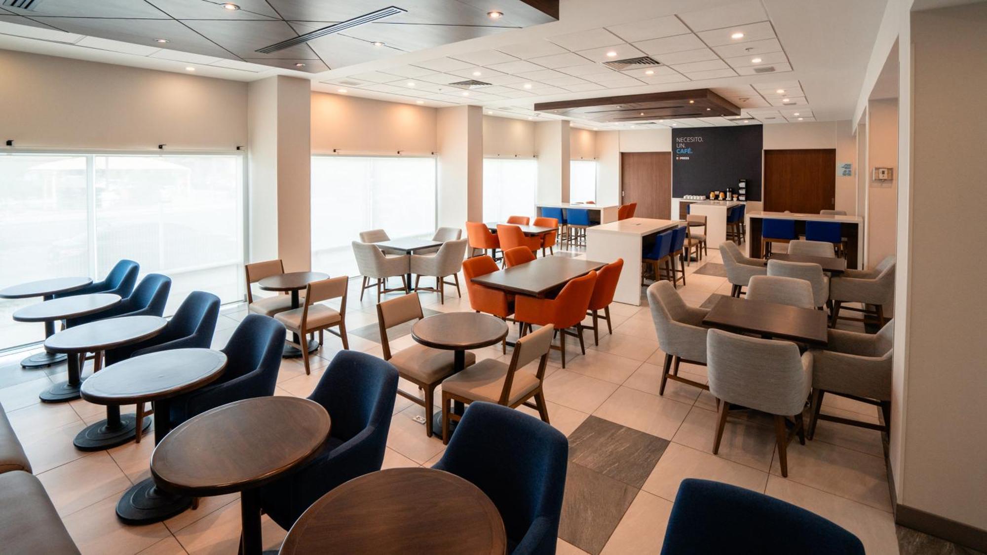 Holiday Inn Express Hotel & Suites Cd. Juarez - Las Misiones By Ihg Exterior foto